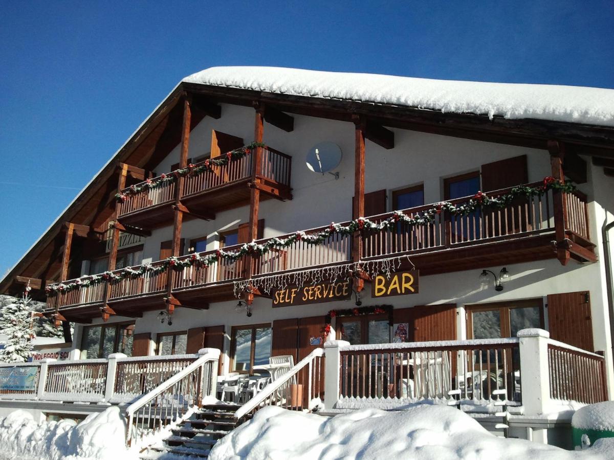Hotel Grizzly Folgaria Esterno foto