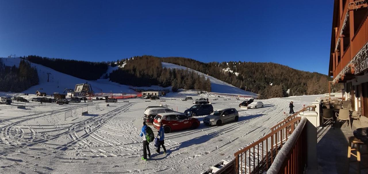 Hotel Grizzly Folgaria Esterno foto