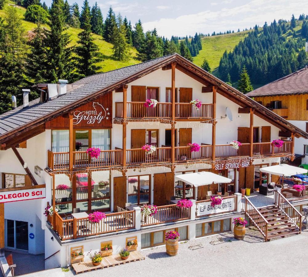 Hotel Grizzly Folgaria Esterno foto