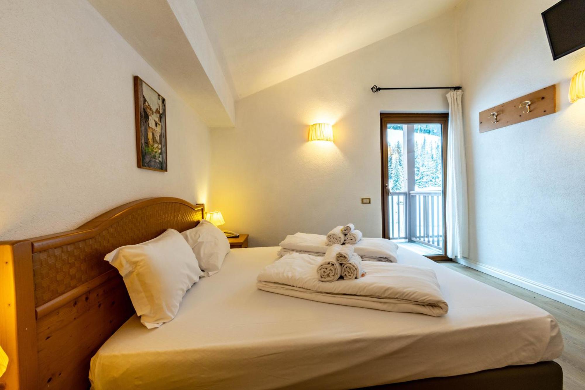 Hotel Grizzly Folgaria Esterno foto