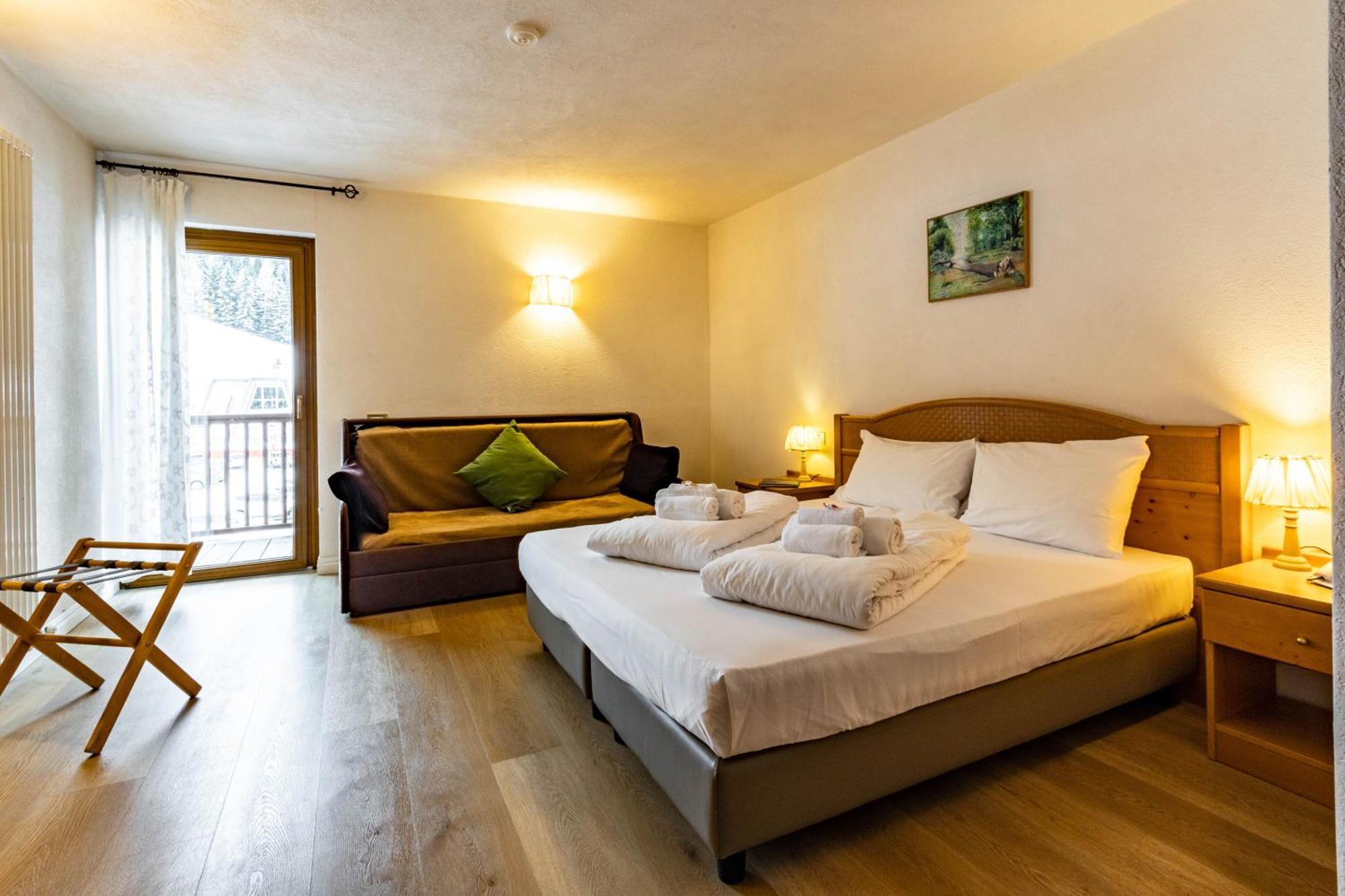 Hotel Grizzly Folgaria Esterno foto