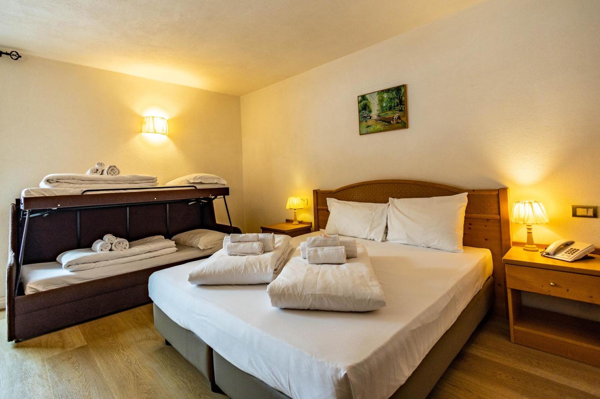 Hotel Grizzly Folgaria Esterno foto