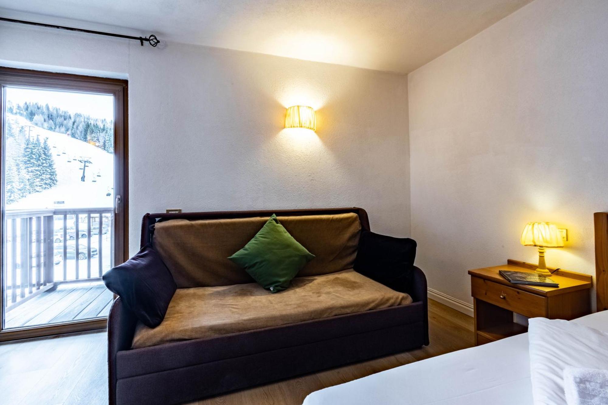 Hotel Grizzly Folgaria Esterno foto