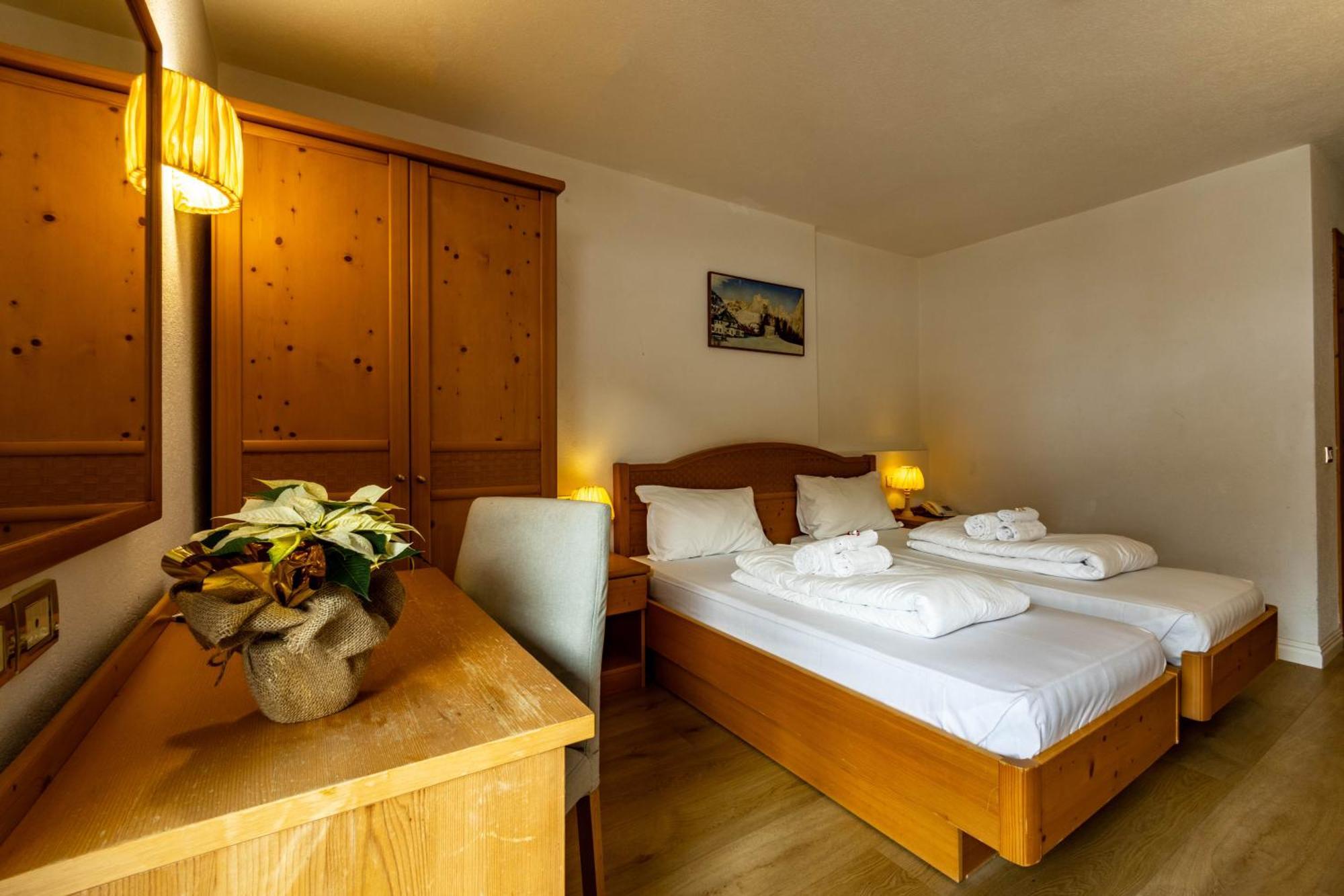 Hotel Grizzly Folgaria Esterno foto