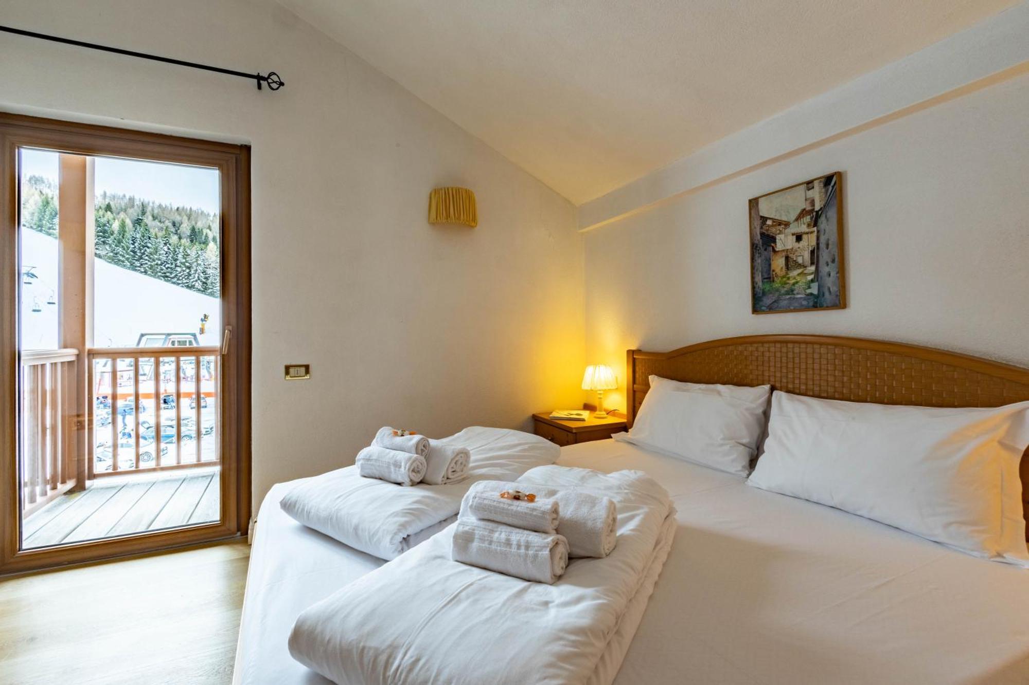 Hotel Grizzly Folgaria Esterno foto