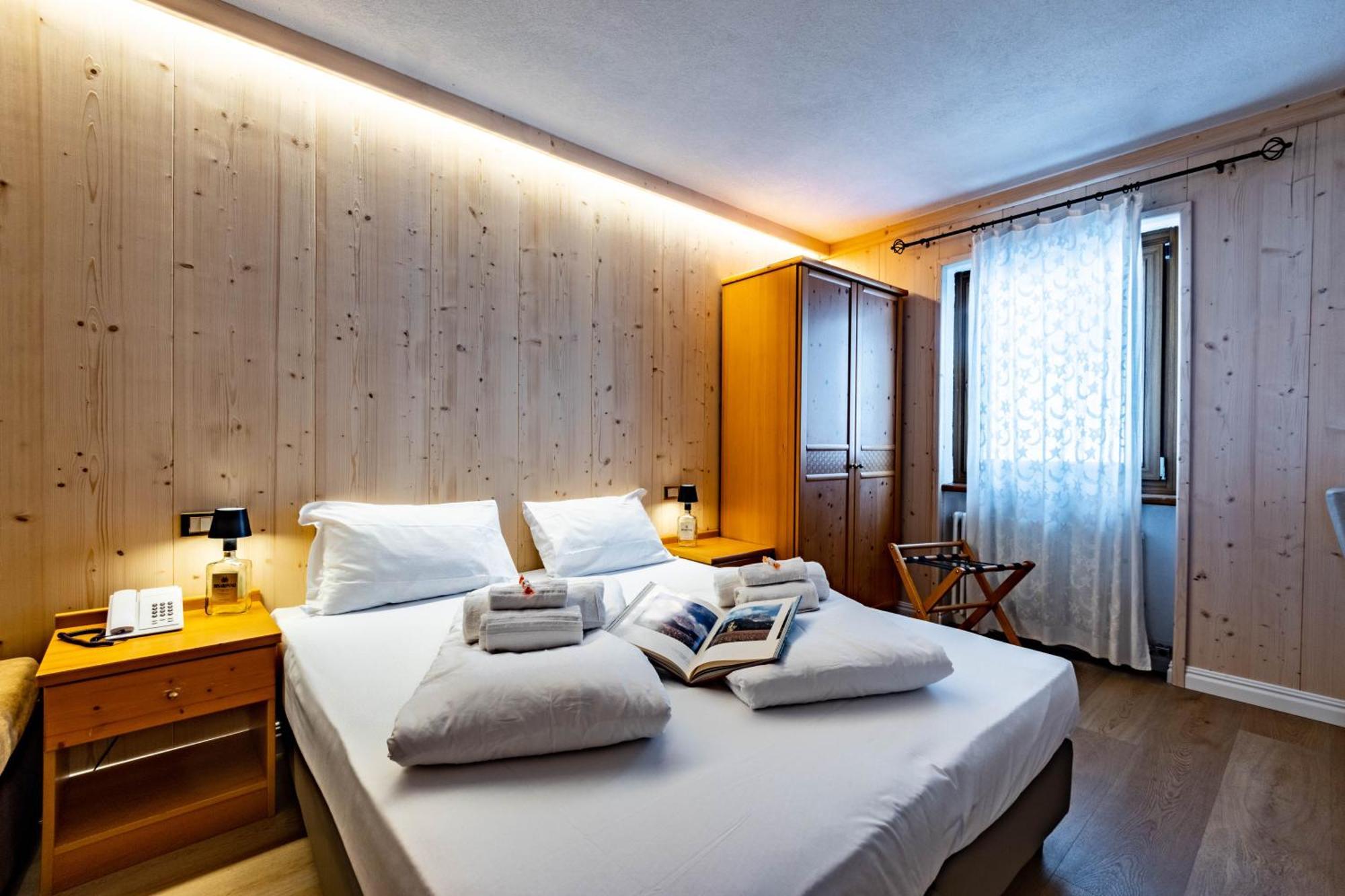 Hotel Grizzly Folgaria Esterno foto